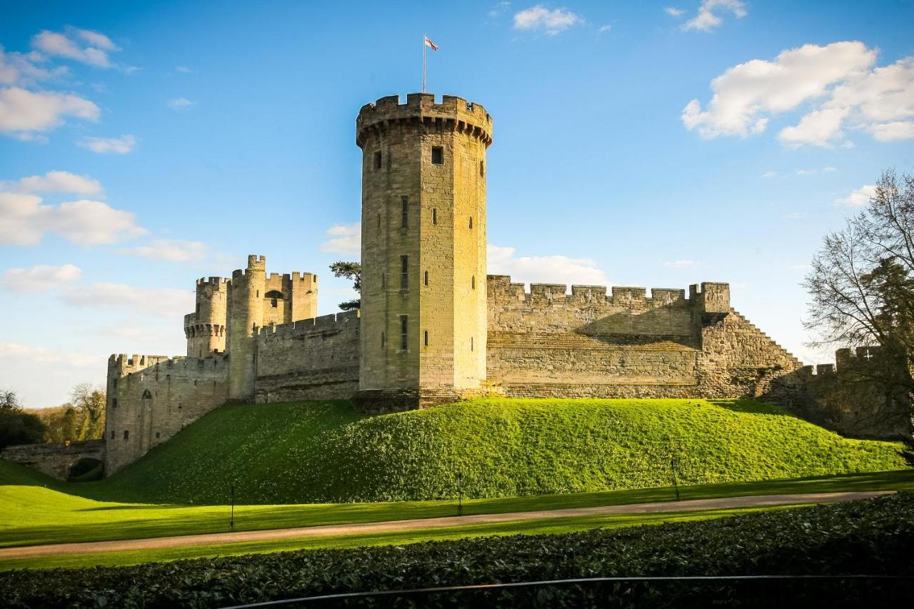 Warwick Castle Hotel & Knight'S Village Extérieur photo